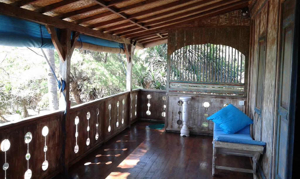 Kai'S Beach House Villa กิลิไอร์ ภายนอก รูปภาพ