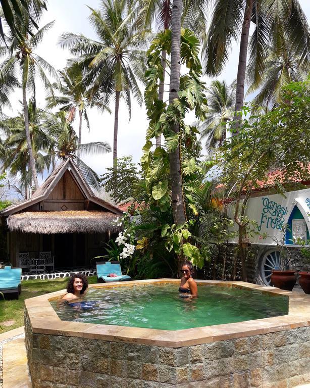 Kai'S Beach House Villa กิลิไอร์ ภายนอก รูปภาพ