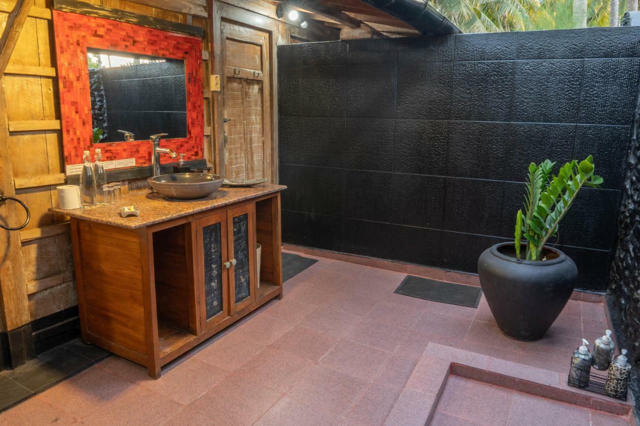Kai'S Beach House Villa กิลิไอร์ ภายนอก รูปภาพ